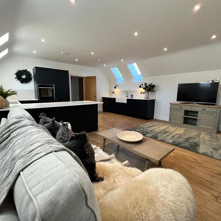 The Hayloft Apartment Sudbrooke ภายนอก รูปภาพ
