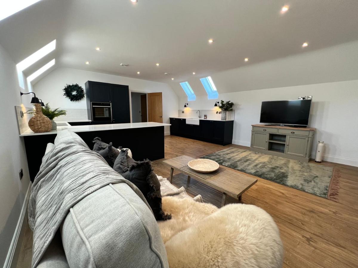 The Hayloft Apartment Sudbrooke ภายนอก รูปภาพ